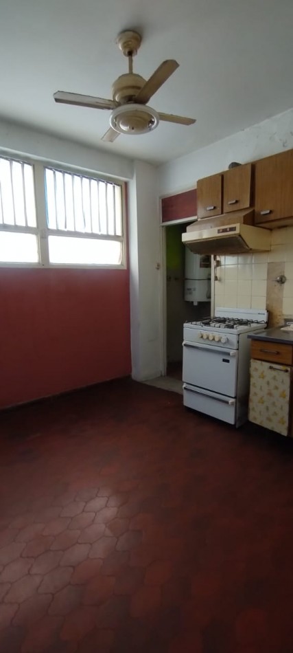 Departamento con tres dormitorios
