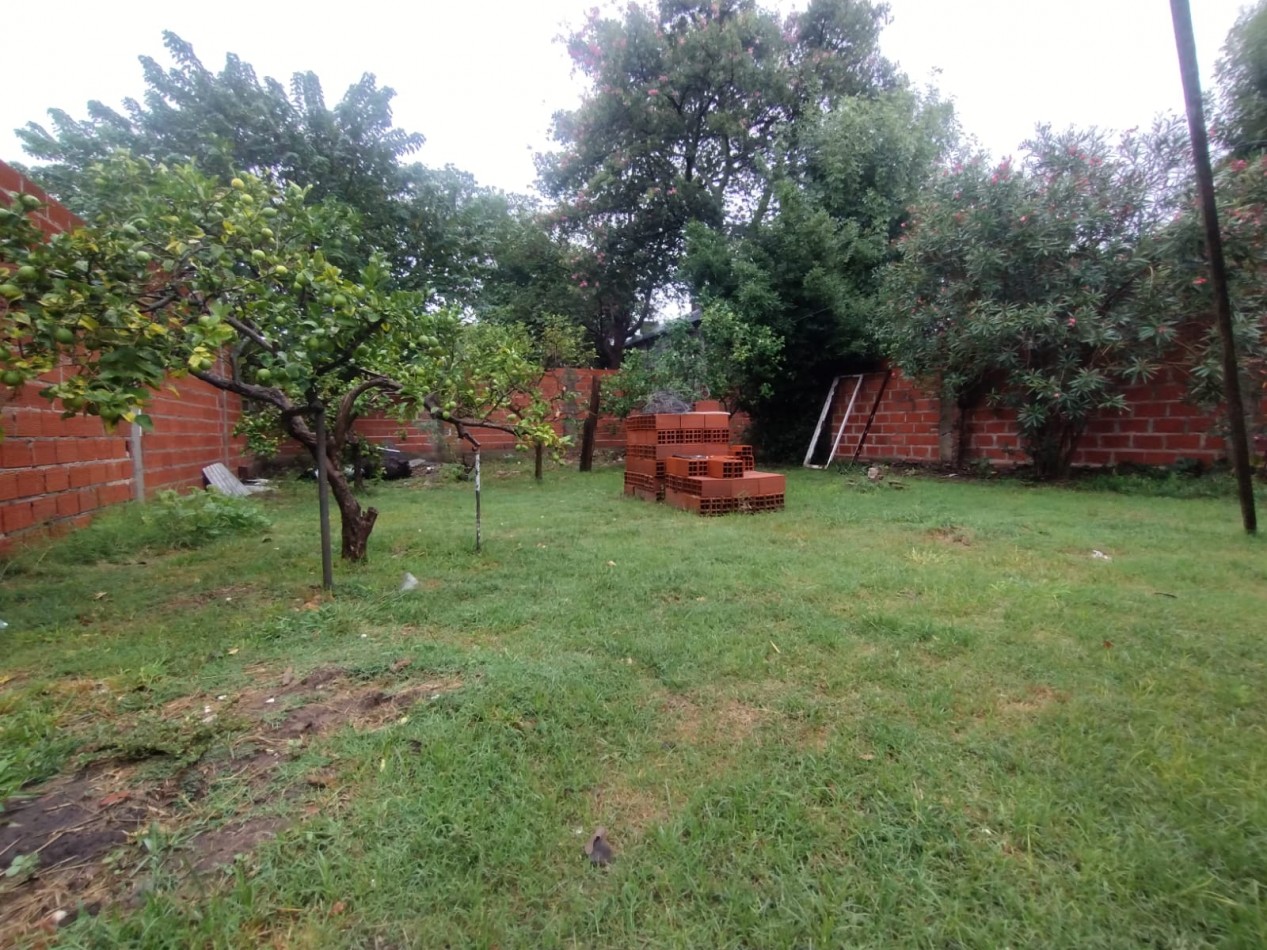 Casa 3 dormitorios con amplio terreno