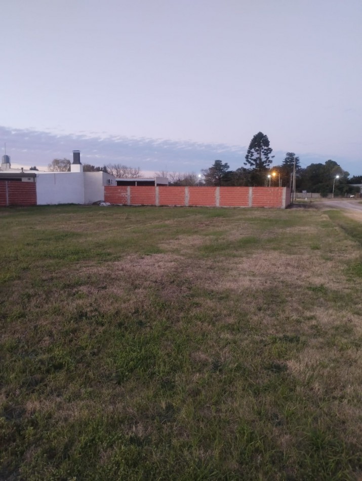 Amplio Terreno en Altos de San Pedro