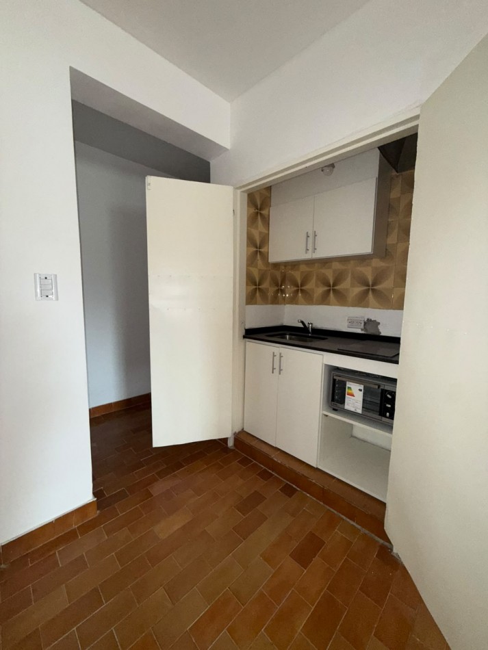 Monoambiente - Viamonte al 2.200 C.A.B.A. 6o Piso