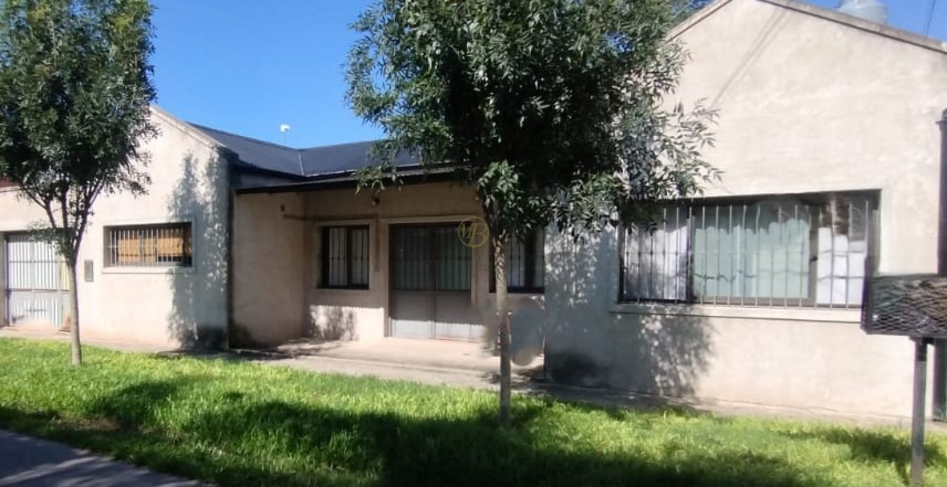 Vivienda familiar sobre terreno de 330 metros.