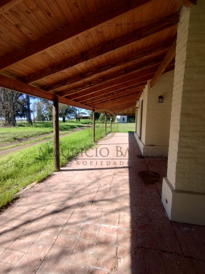 Campo de 10,5 Hectareas con importantes mejoras