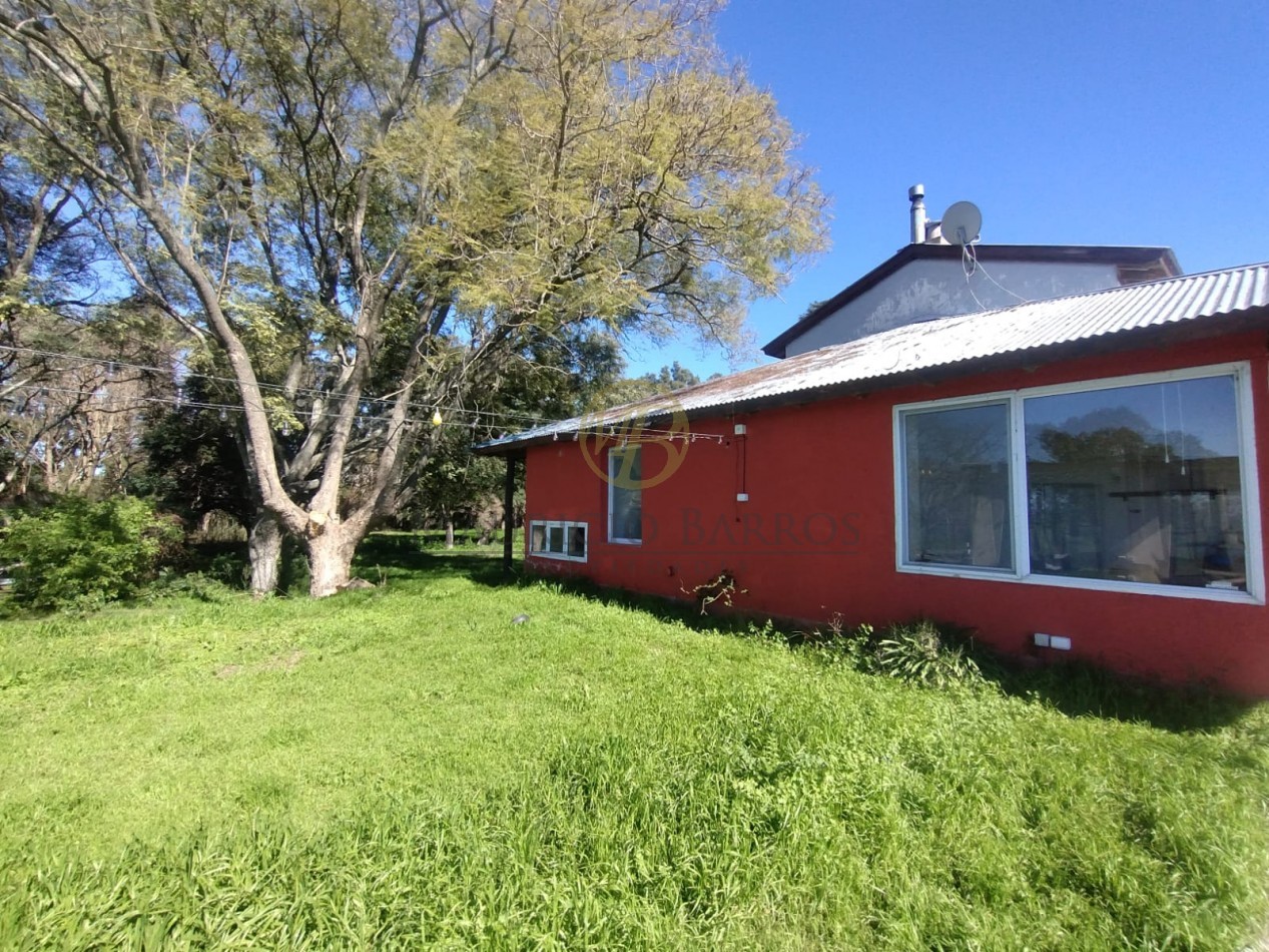 Campo de 10,5 Hectareas con importantes mejoras