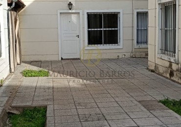 Amplio Duplex con cochera